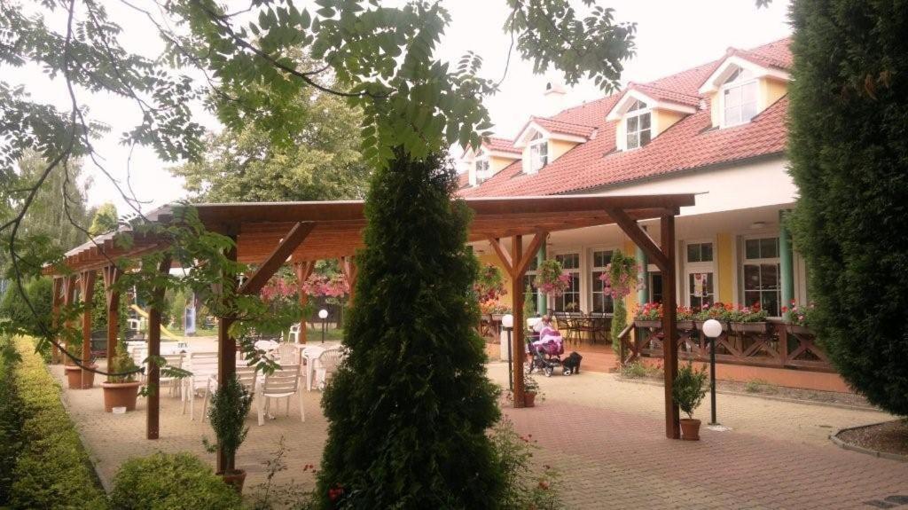 Penzion Oaza Štětí المظهر الخارجي الصورة